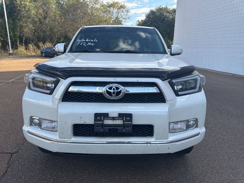 Used 2012 Toyota 4Runner SR5 image 2