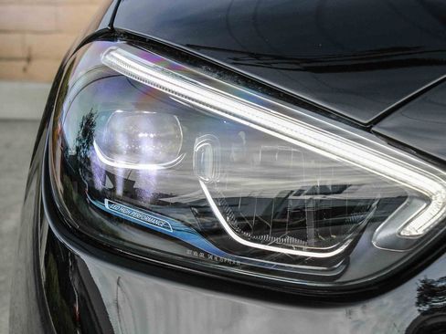 Used 2022 Mercedes-Benz C 300 Sedan image 5