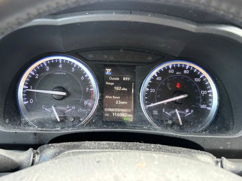 Used 2018 Toyota Highlander XLE FWD image 14