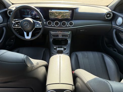 Used 2020 Mercedes-Benz E 350 E 350 image 4