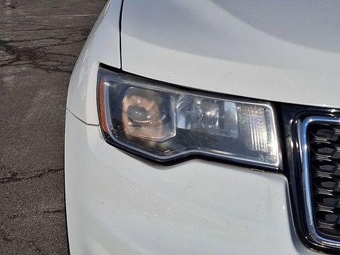 Used 2018 Jeep Grand Cherokee Limited image 12