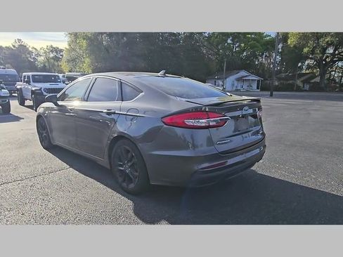 Used 2019 Ford Fusion SE w/ Equipment Group 151A image 28