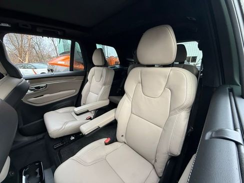 New 2026 Volvo XC90 T8 Ultra w/ Lounge Package image 30