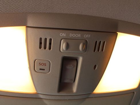 Used 2018 Nissan Armada Platinum w/ Cargo Package image 42