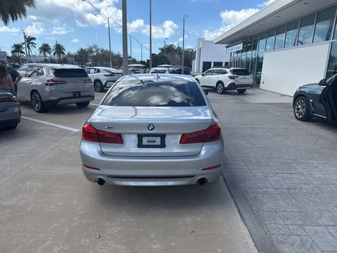 Used 2019 BMW 530i xDrive w/ Convenience Package image 4
