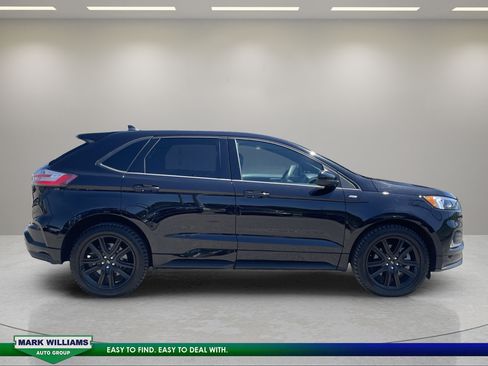 Certified 2024 Ford Edge ST-Line AWD/4WD image 2