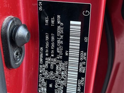 Used 2024 Toyota 4Runner SR5 image 30