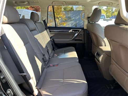 Used 2022 Lexus GX 460 Premium image 28