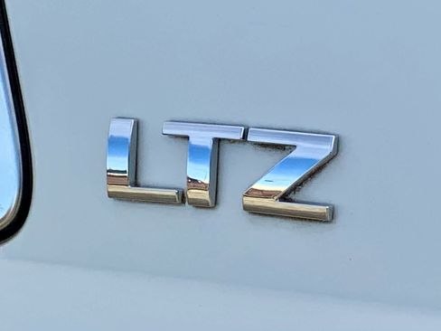 Used 2015 Chevrolet Tahoe LTZ image 20