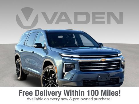 New 2026 Chevrolet Traverse LT w/ Driver Confidence Package image 1