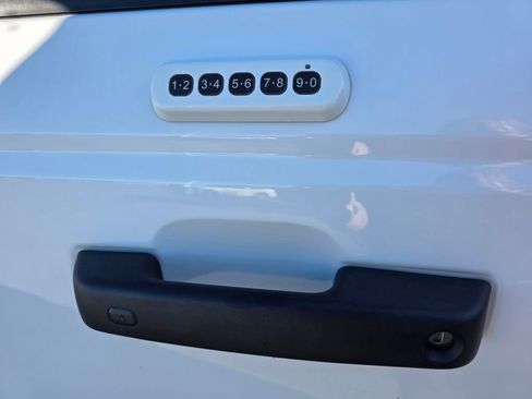 Used 2023 Ford Bronco Big Bend image 13