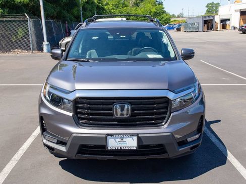 Used 2023 Honda Ridgeline RTL-E image 2