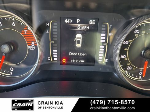 Used 2018 Jeep Cherokee Latitude w/ Altitude Package image 20