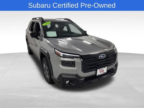 Certified 2026 Subaru Outback Premium AWD/4WD image 1