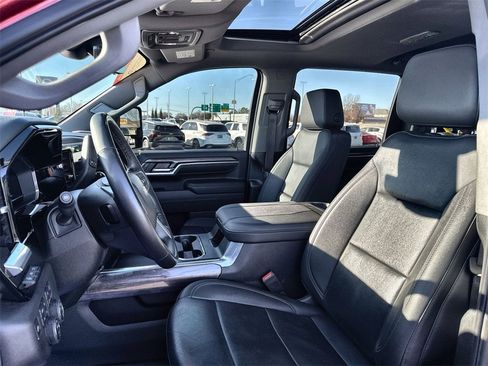 Used 2024 Chevrolet Silverado 3500 LTZ w/ LTZ Premium Package image 12