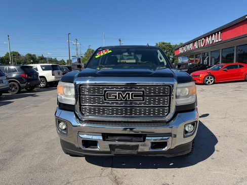 Used 2015 GMC Sierra 2500 SLE AWD/4WD image 8