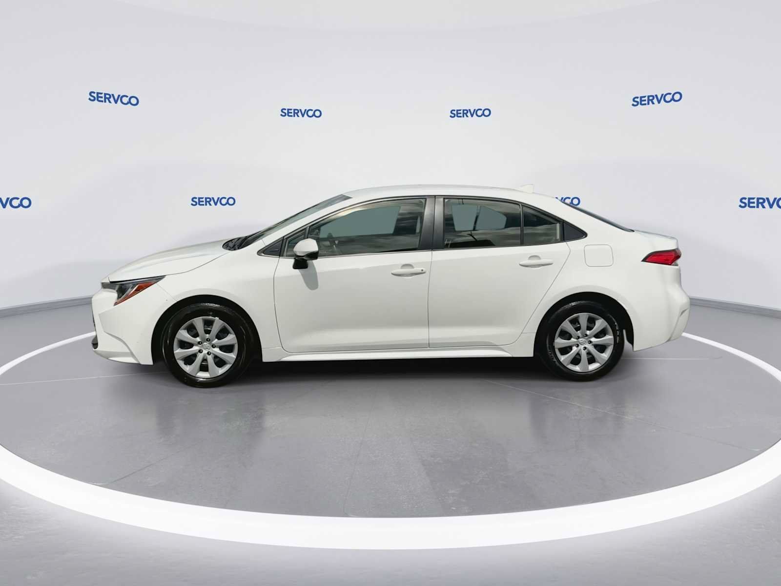 Used 2024 Toyota Corolla LE FWD image 5