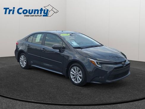 Certified 2026 Toyota Corolla LE w/ LE Premium Package AWD/4WD image 1