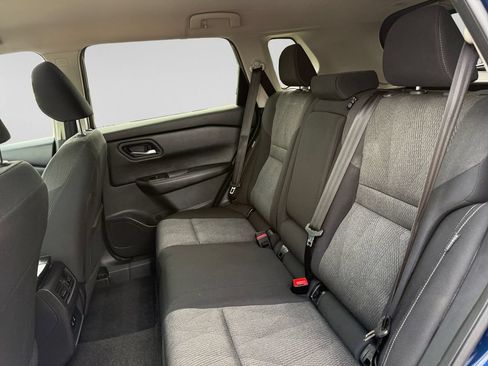 Used 2025 Nissan Rogue SV AWD/4WD image 35