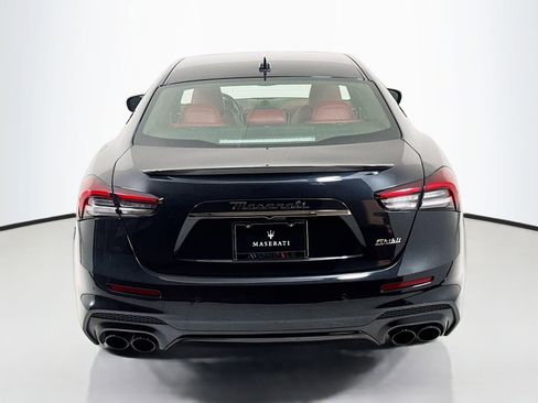 Used 2022 Maserati Ghibli Modena image 6