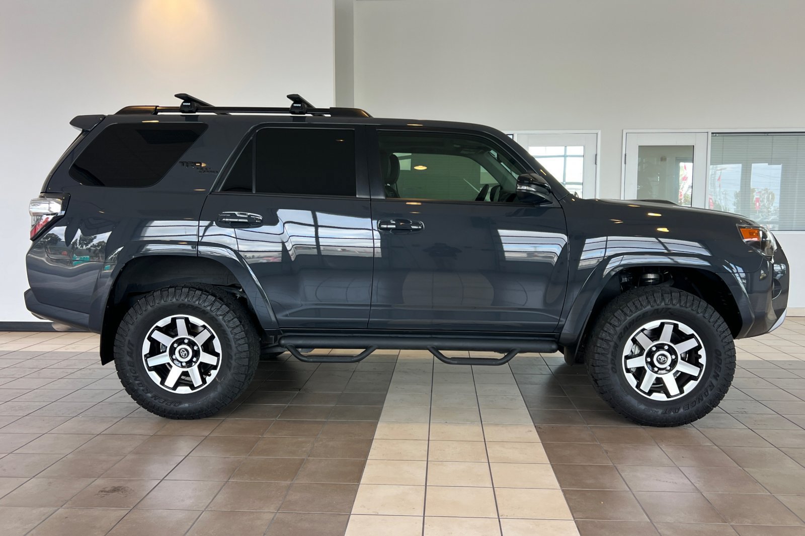 Used 2024 Toyota 4Runner TRD Off-Road Premium AWD/4WD image 3