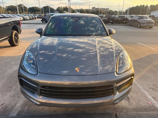 Used 2020 Porsche Cayenne AWD/4WD image 3