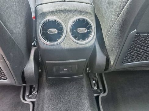 Used 2025 Mercedes-Benz CLA 250 4MATIC image 27