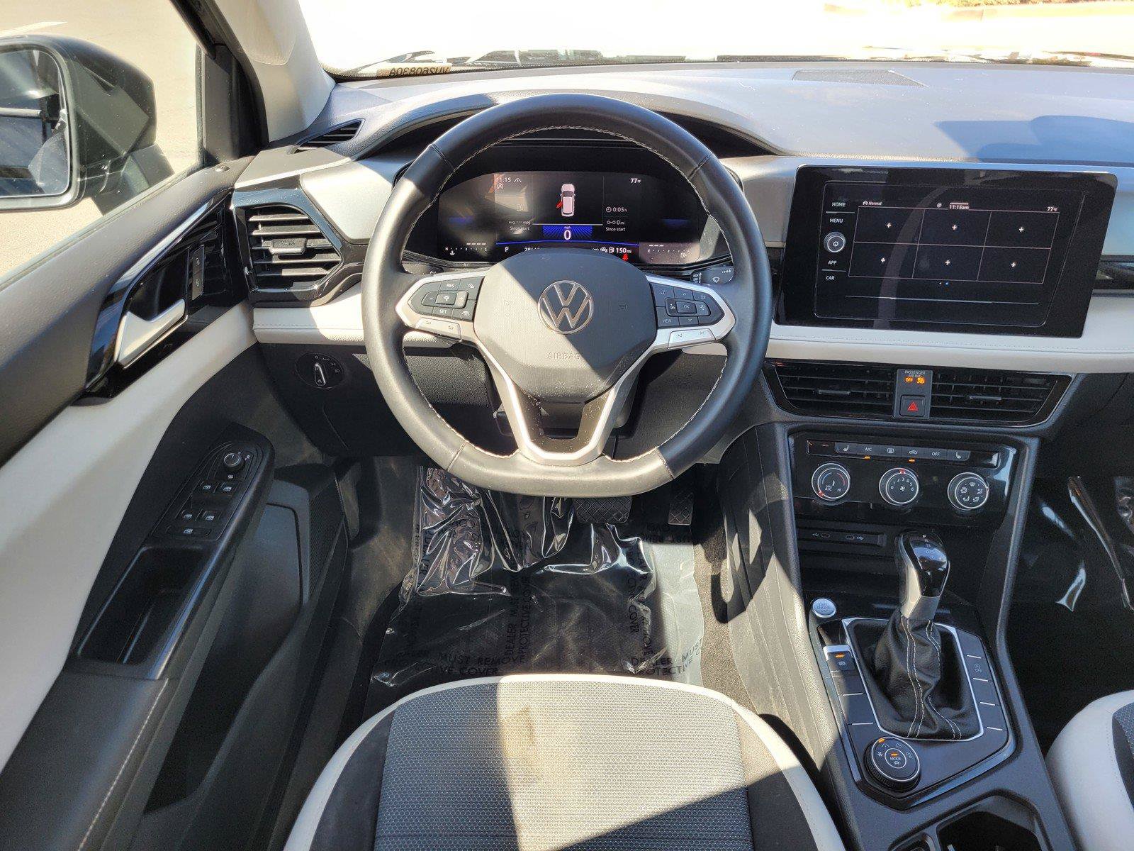 Certified 2025 Volkswagen Taos S AWD/4WD image 16