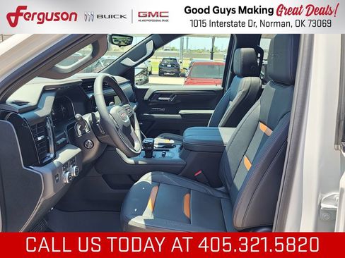 New 2026 GMC Sierra 1500 AT4 w/ AT4 Premium Package AWD/4WD image 17