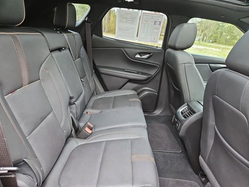 Used 2022 Chevrolet Blazer Premier w/ Enhanced Convenience Package AWD/4WD image 17
