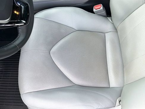 Used 2023 Toyota Highlander Limited AWD/4WD image 20