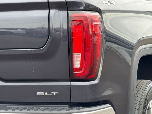 Used 2025 GMC Sierra 1500 SLT image 31