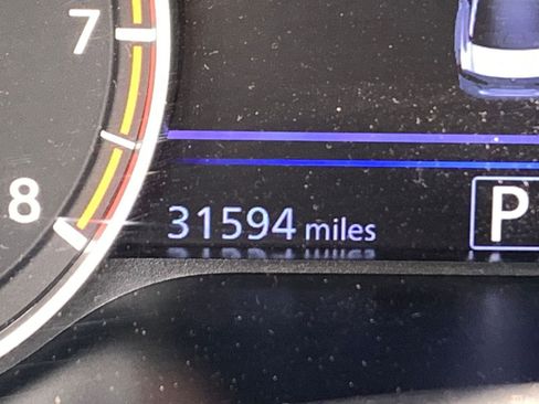 Used 2025 Nissan Altima 2.5 SV image 9