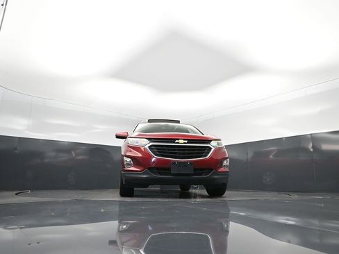 Used 2018 Chevrolet Equinox LT image 45