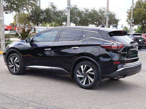 Used 2024 Nissan Murano SL image 9