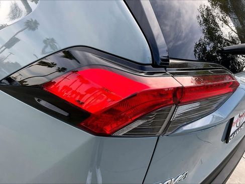 Certified 2022 Toyota RAV4 XLE Premium image 26