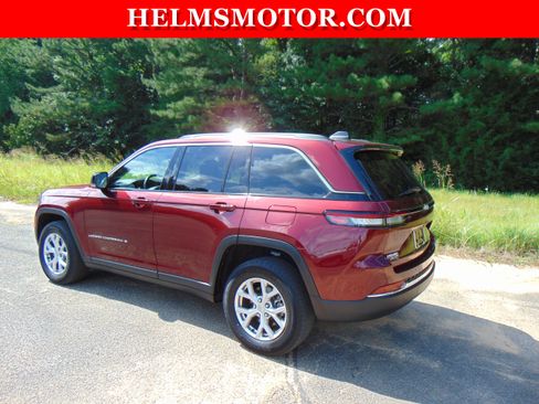 Certified 2022 Jeep Grand Cherokee Limited image 5