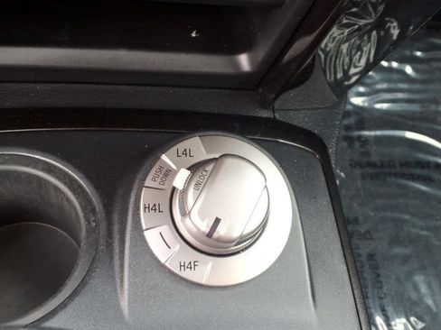 Used 2019 Toyota 4Runner Limited AWD/4WD image 24