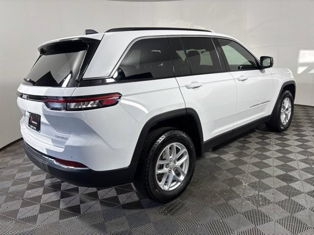 New 2026 Jeep Grand Cherokee Laredo X AWD/4WD image 6