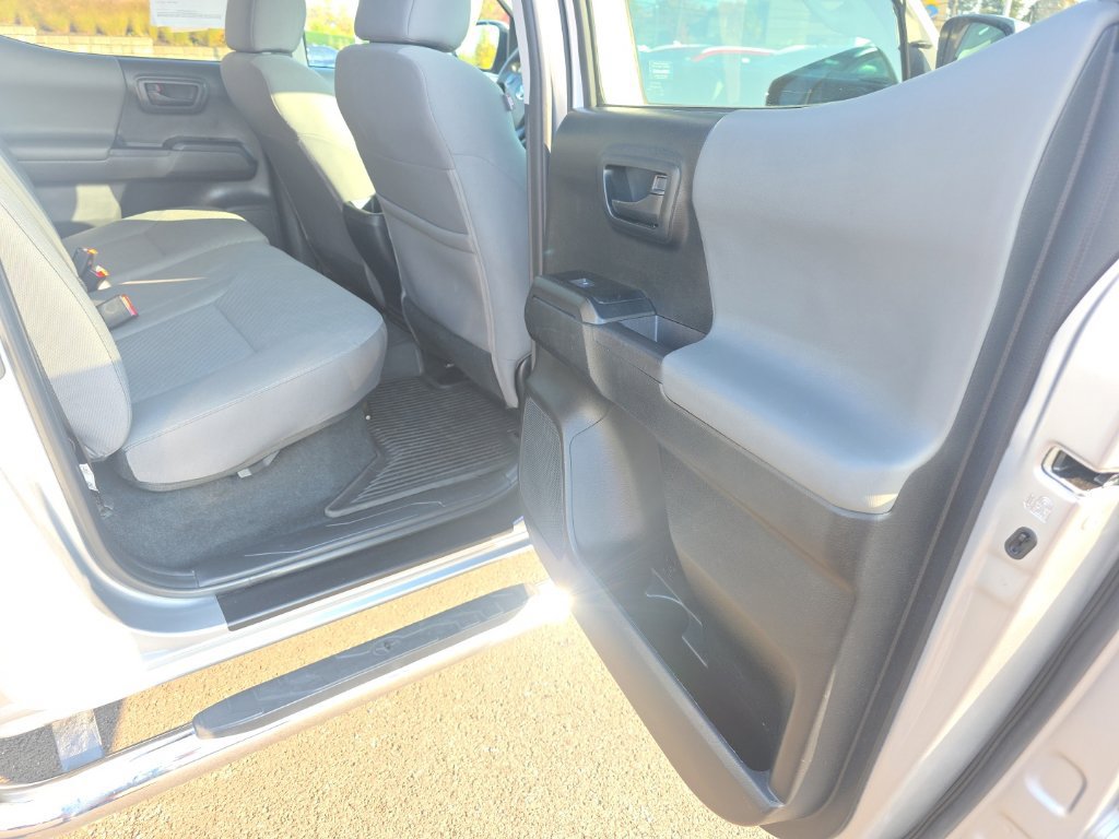 Certified 2023 Toyota Tacoma SR AWD/4WD image 8