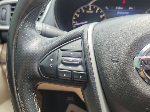 Used 2017 Nissan Maxima Platinum FWD image 21