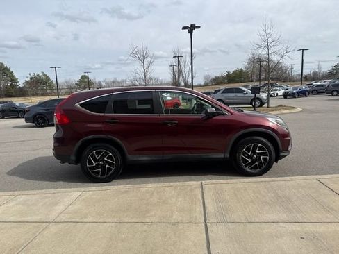 Used 2016 Honda CR-V SE image 5