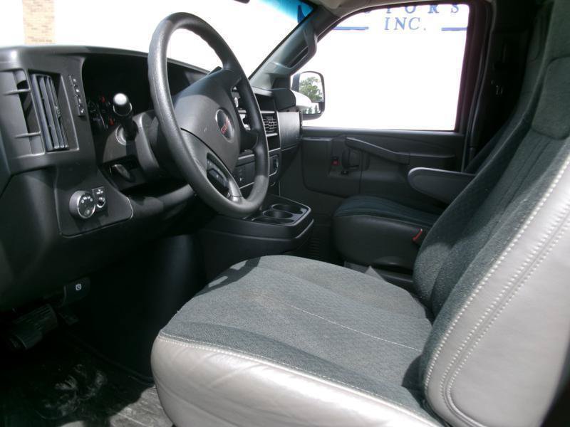 Used 2025 GMC Savana 2500 w/ Driver Convenience Package RWD image 11