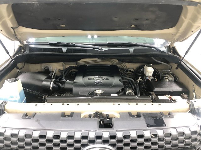 Used 2018 Toyota Tundra SR5 AWD/4WD image 24