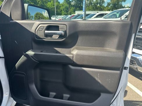 Used 2024 Chevrolet Silverado 1500 Custom AWD/4WD image 18
