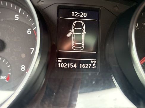 Used 2018 Volkswagen Passat 3.6 image 14