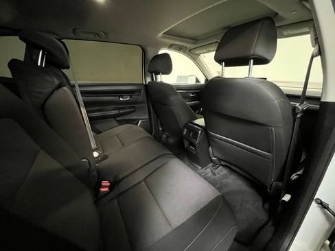Used 2024 Honda CR-V EX image 12