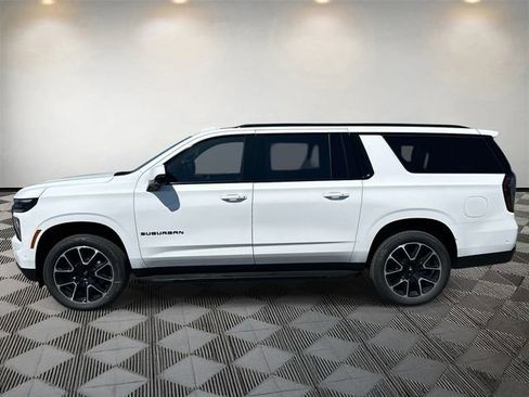 New 2026 Chevrolet Suburban RST w/ RST Capability Package AWD/4WD image 2