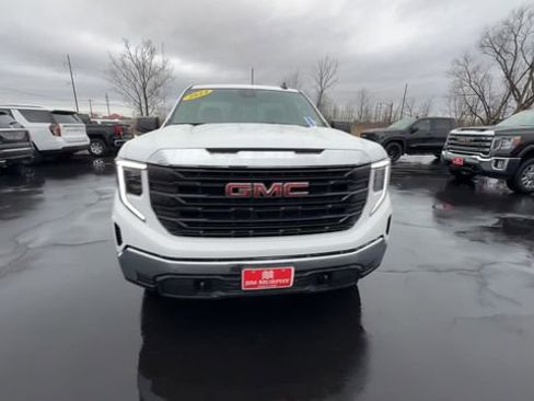 Certified 2024 GMC Sierra 1500 Pro w/ Pro Value Package image 3