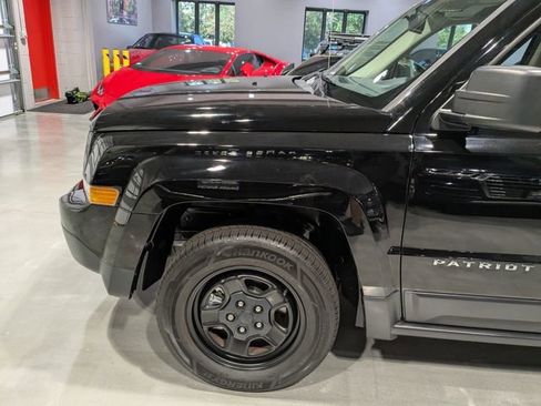 Used 2016 Jeep Patriot Sport image 4